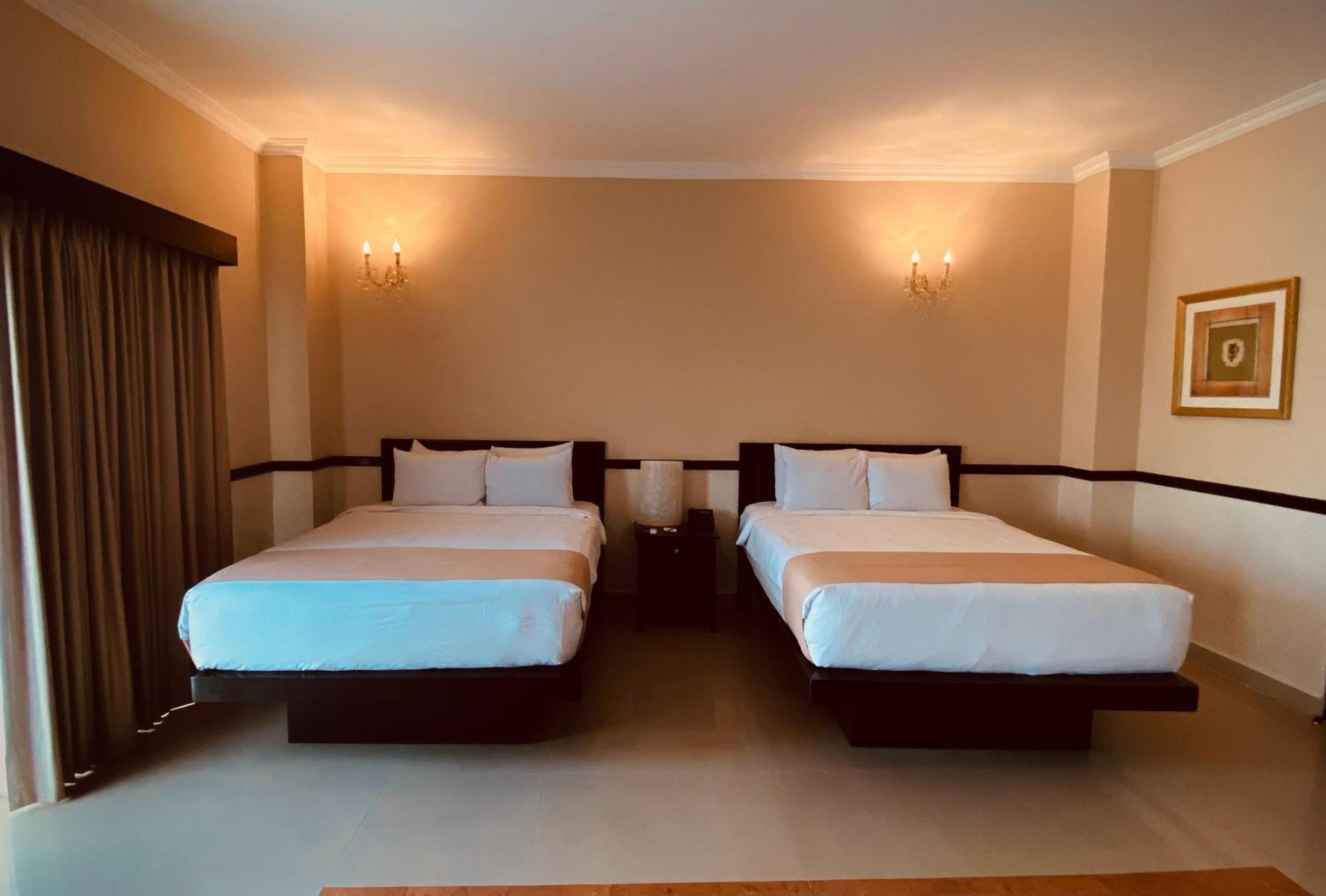 Hotel Palacio Maya เมริดา ภายนอก รูปภาพ